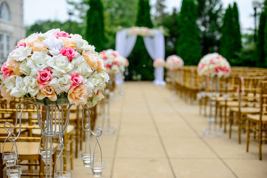 Arche de fleurs ou arche de ballons : deux idées magnifiques pour votre mariage à Longueuil