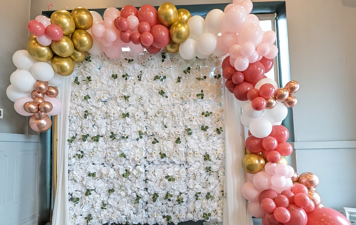 Montage de grand Mur de fleur