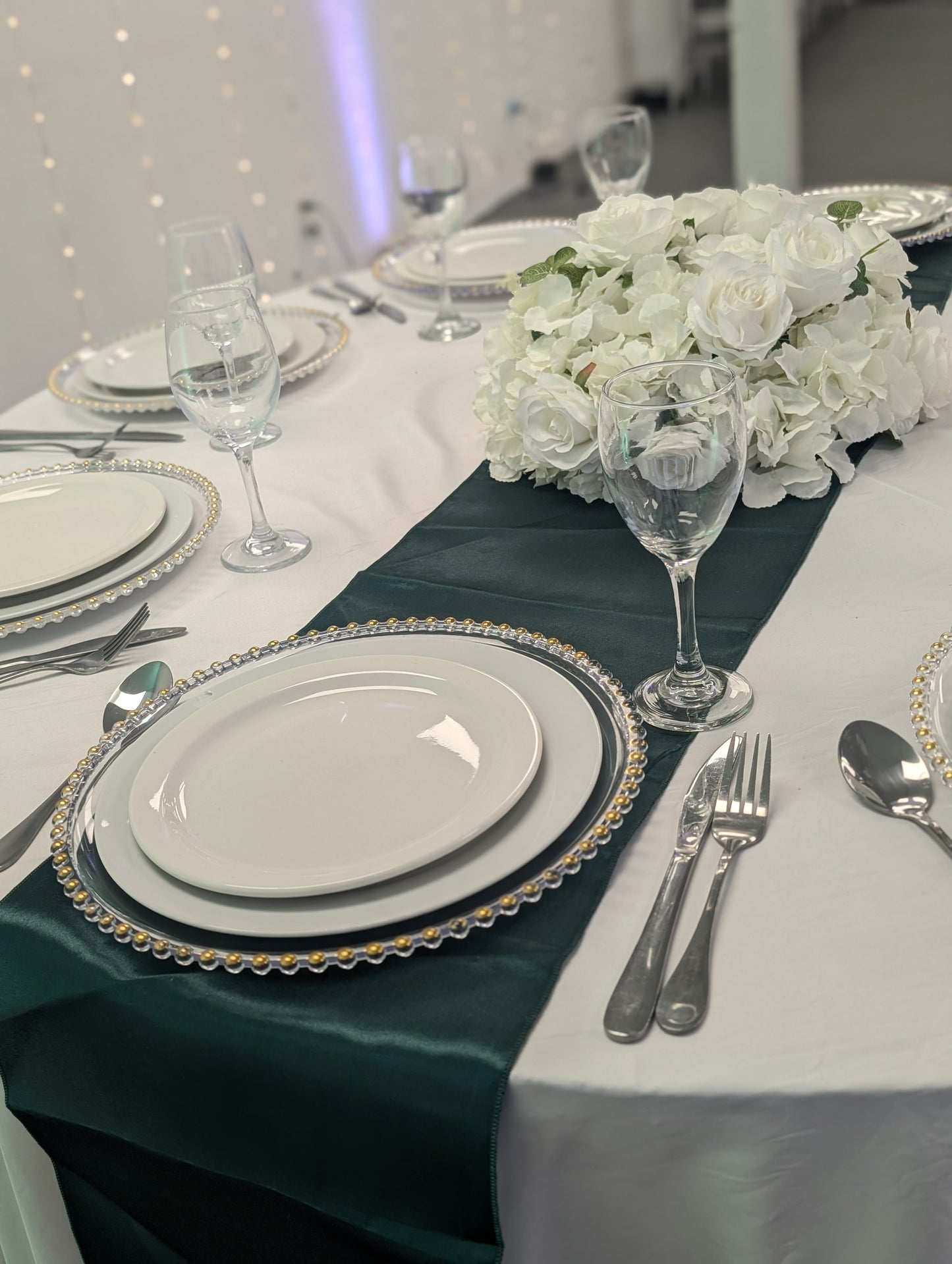 Location chemin de table vert