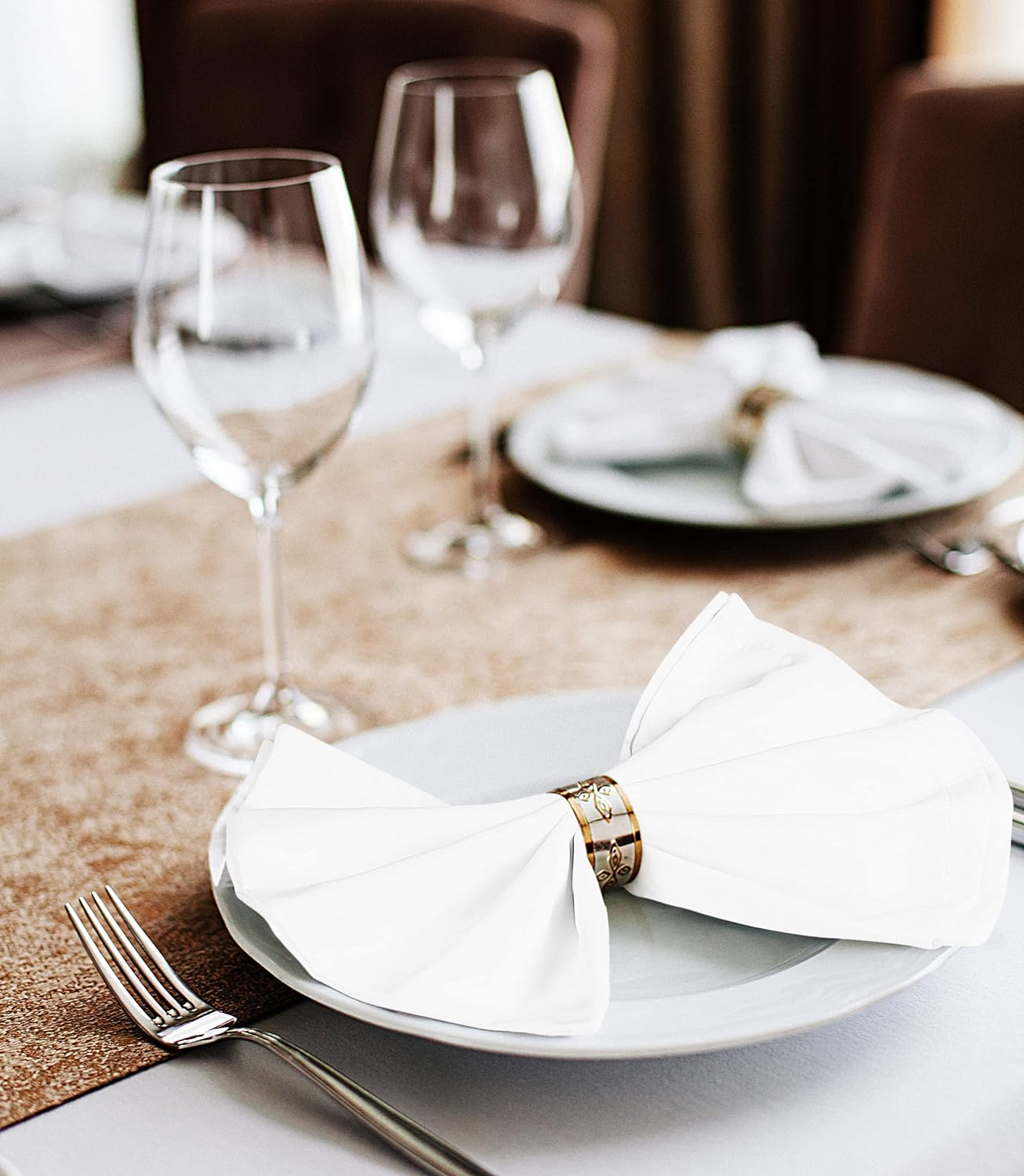 Location Serviette de table blanche en tissu