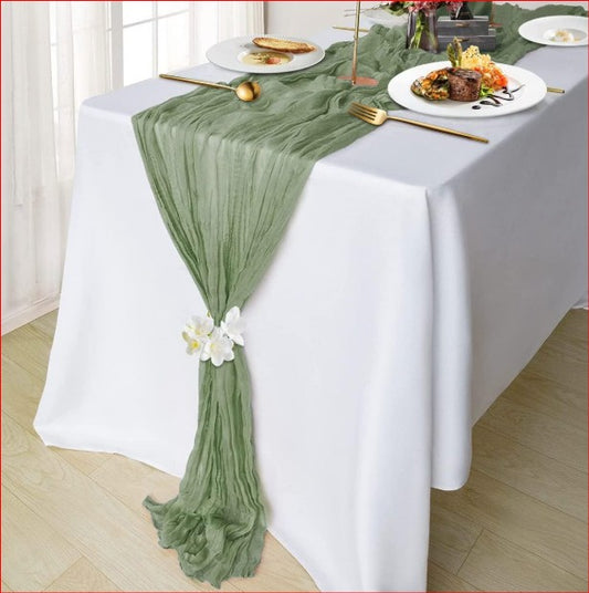 Location chemin de table vert sauge